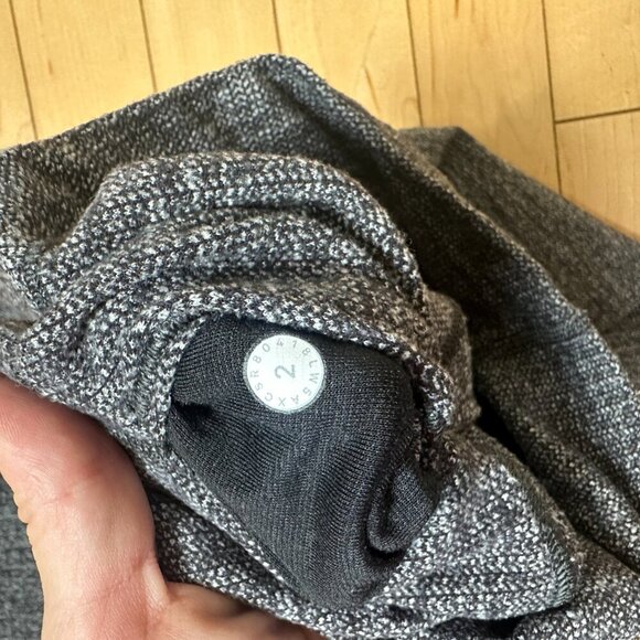 LULULEMON Charcoal Grey Soft Leggings Size 2 - Picture 6 of 6